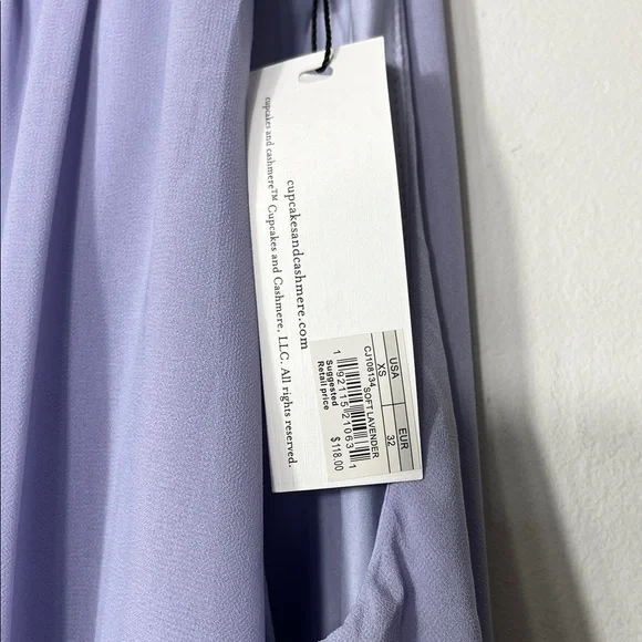 Lavender Sleeveless Dress - Picture 4 of 10